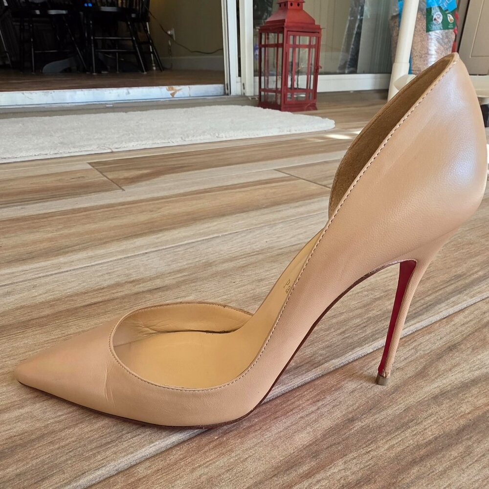 Christian Louboutin Iriza 100 Nude Leather Patent Shoes Eu.r 39.5